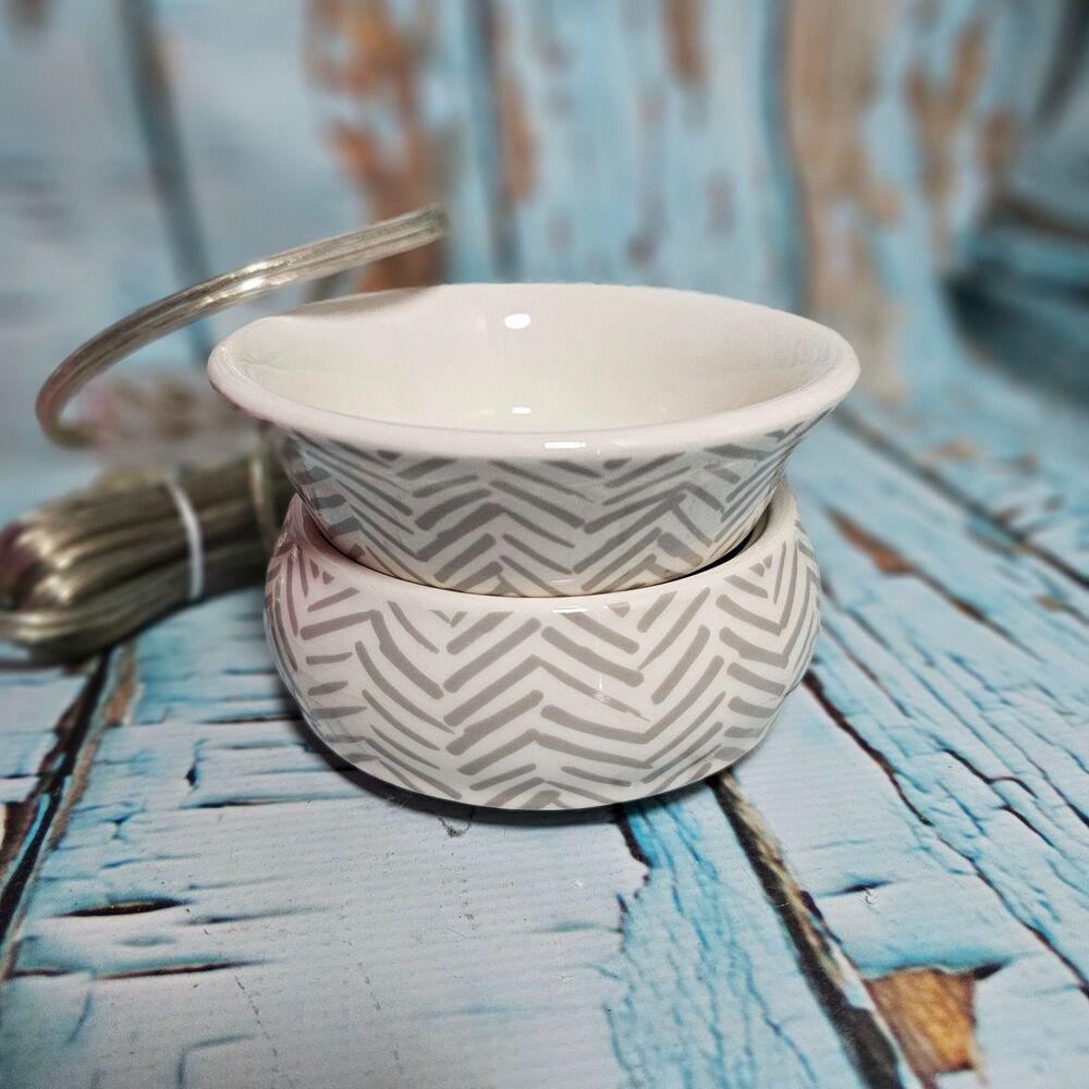 Pink Zebra Simmer Pot Warmer Gray Geometric Ceramic Wax Melt Dish NEW